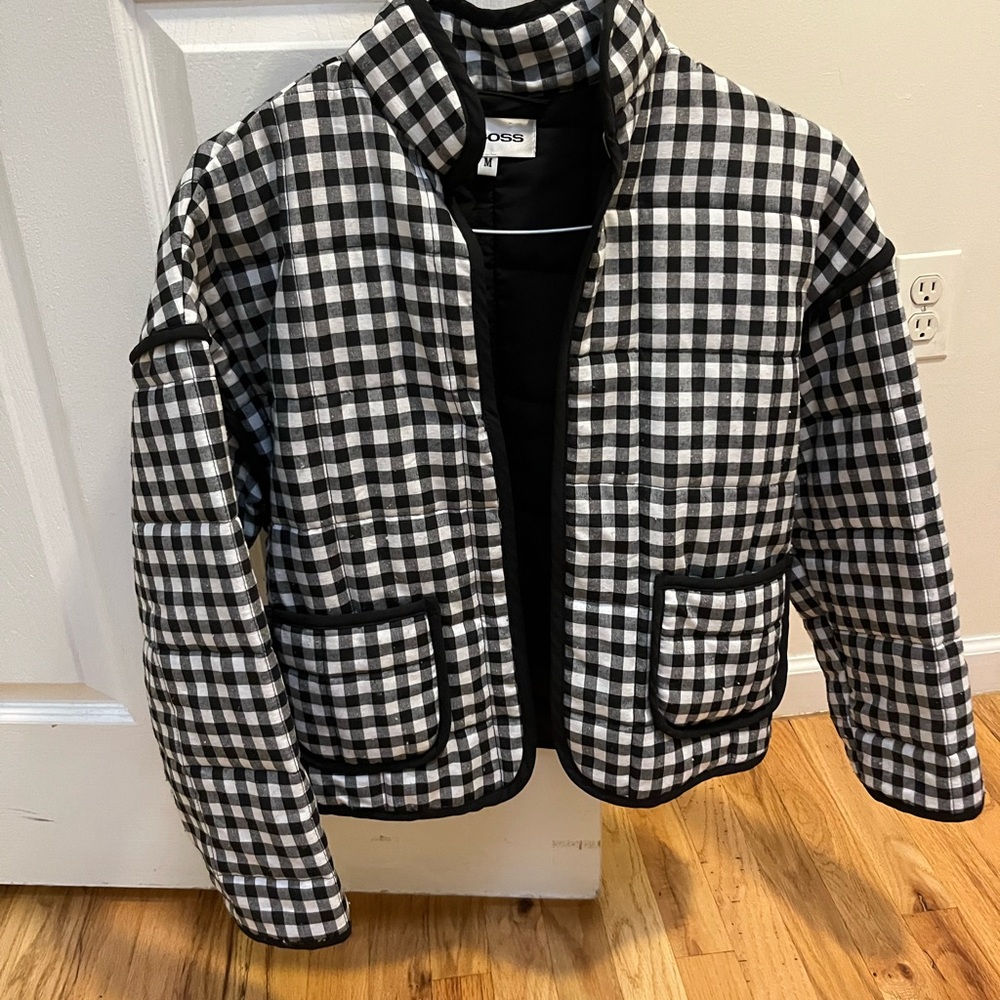 Vigoss Black and White Checkered Puffer Jacket